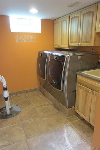 52477 Pappy Lane, Shelby Twp, MI 48316