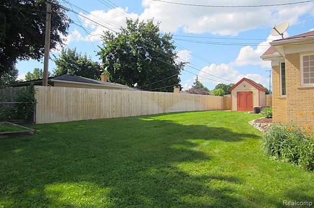 52477 Pappy Lane, Shelby Twp, MI 48316