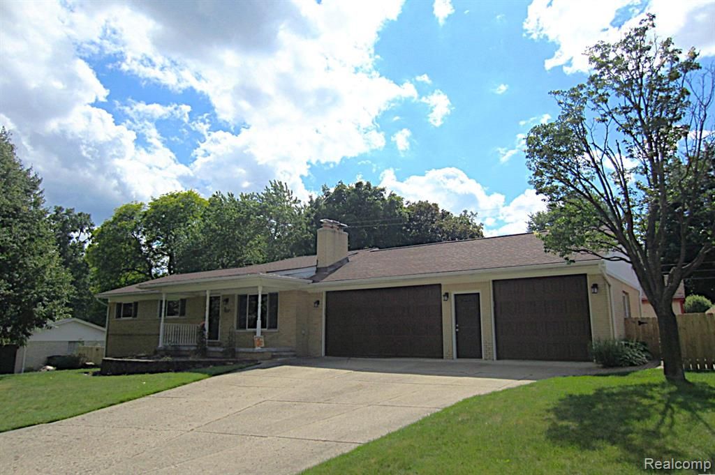 52477 Pappy Lane, Shelby Twp, MI 48316