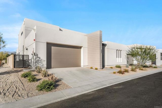 504 Palladium Boulevard, Palm Springs, CA 92262