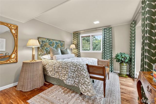 1359 S Mason Road, St Louis, MO 63131