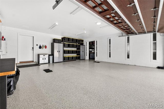 1359 S Mason Road, St Louis, MO 63131