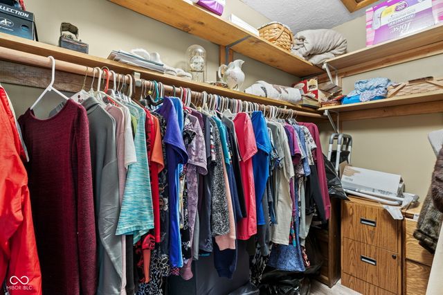 4052 Mary Kay Drive, Indianapolis, IN 46221