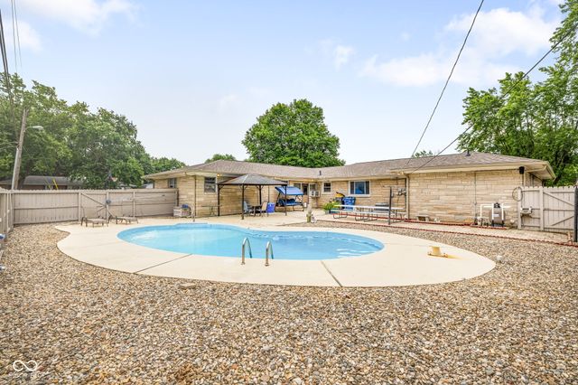 4052 Mary Kay Drive, Indianapolis, IN 46221
