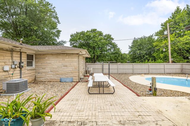 4052 Mary Kay Drive, Indianapolis, IN 46221