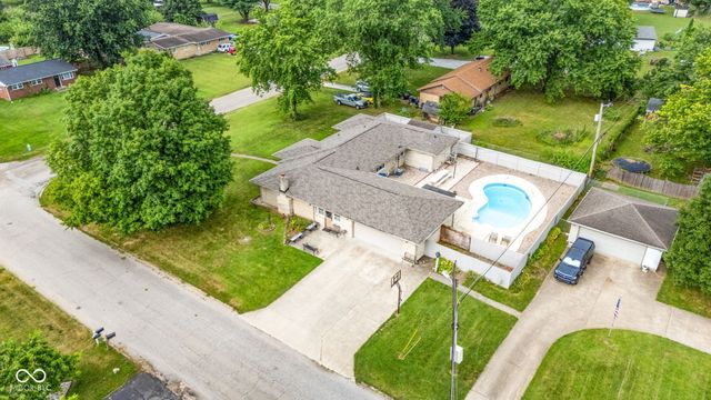 4052 Mary Kay Drive, Indianapolis, IN 46221
