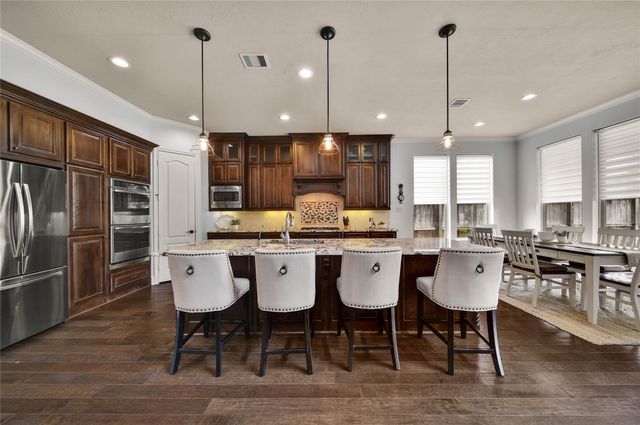 27707 Lakeway Trail Lane, Fulshear, TX 77441
