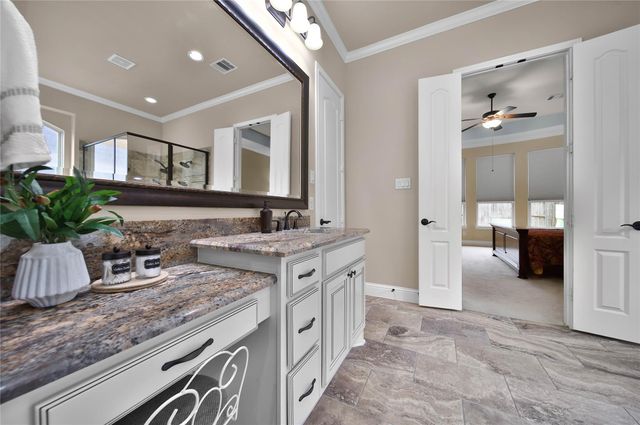 27707 Lakeway Trail Lane, Fulshear, TX 77441