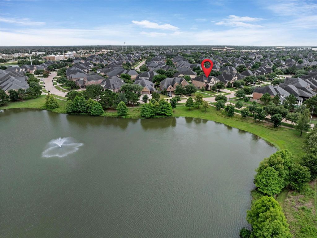 27707 Lakeway Trail Lane, Fulshear, TX 77441