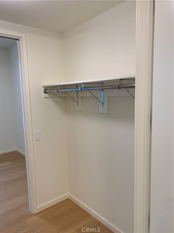 889 Francisco 2507, Los Angeles, CA 90017