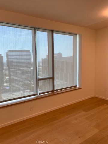 889 Francisco 2507, Los Angeles, CA 90017