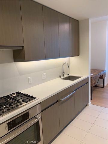 889 Francisco 2507, Los Angeles, CA 90017