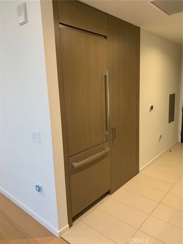 889 Francisco 2507, Los Angeles, CA 90017