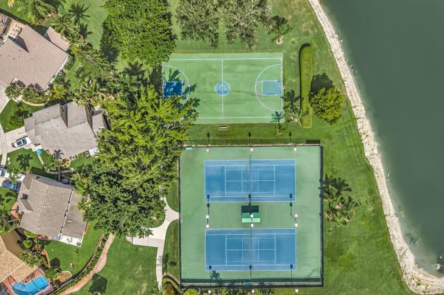 22492 Middletown Drive, Boca Raton, FL 33428