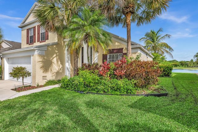 22492 Middletown Drive, Boca Raton, FL 33428