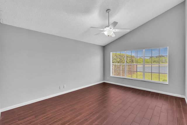 22492 Middletown Drive, Boca Raton, FL 33428