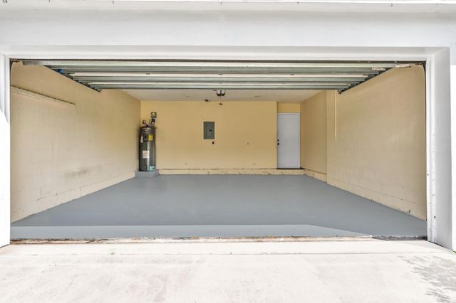 22492 Middletown Drive, Boca Raton, FL 33428