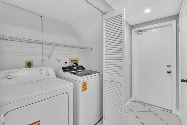 22492 Middletown Drive, Boca Raton, FL 33428