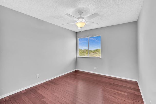 22492 Middletown Drive, Boca Raton, FL 33428