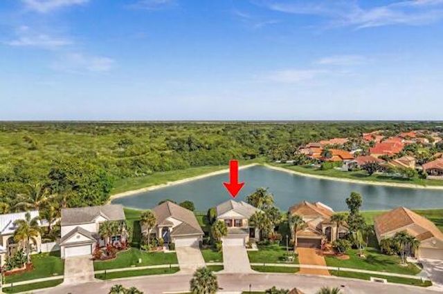 22492 Middletown Drive, Boca Raton, FL 33428