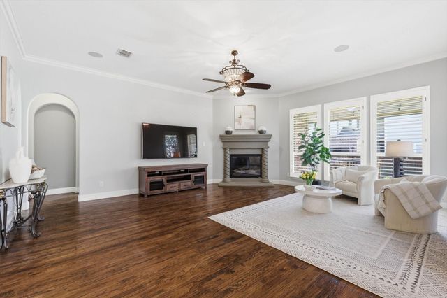 2409 Surrey Court, Flower Mound, TX 75022