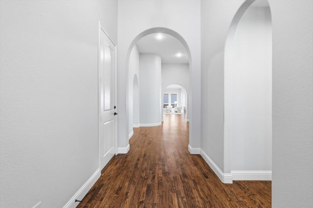 2409 Surrey Court, Flower Mound, TX 75022