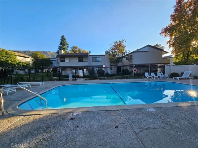 6509 Twin Circle 7, Simi Valley, CA 93063