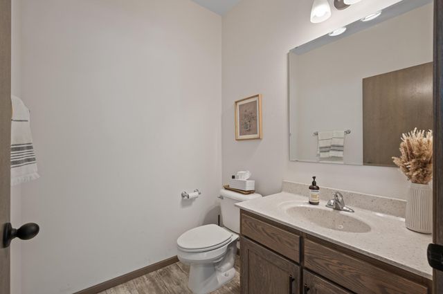 1048 Dayton Avenue, Saint Paul, MN 55104