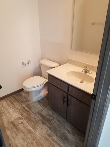 1048 Dayton Avenue, Saint Paul, MN 55104
