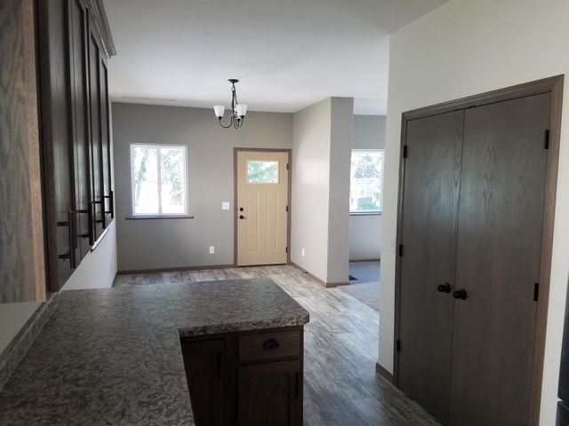 1048 Dayton Avenue, Saint Paul, MN 55104