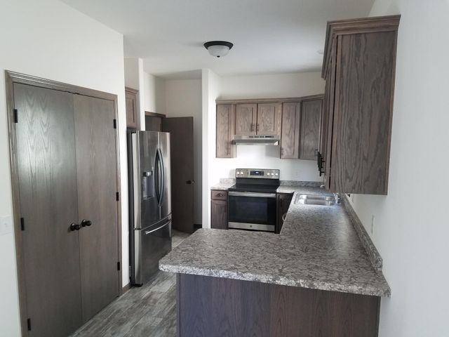 1048 Dayton Avenue, Saint Paul, MN 55104