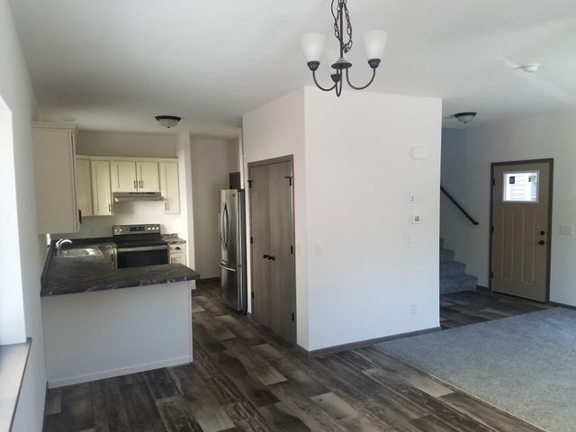 1048 Dayton Avenue, Saint Paul, MN 55104