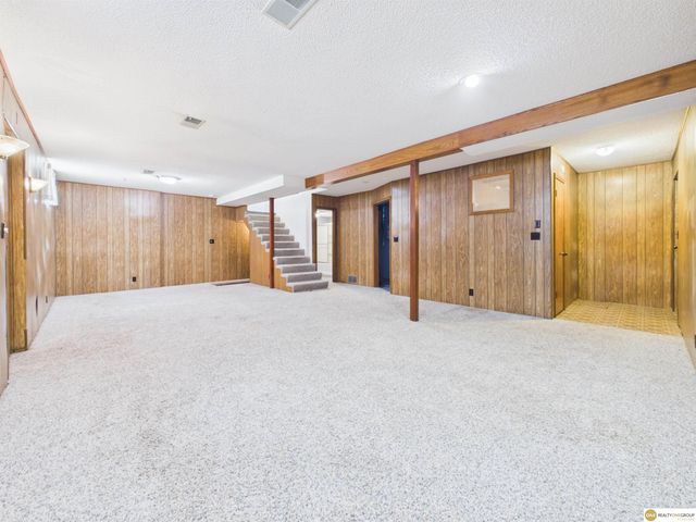 1640 E 1st Street, Fremont, NE 68025