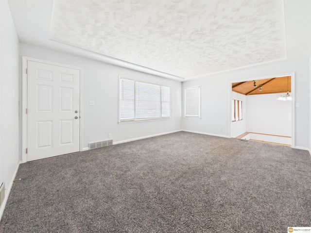 1640 E 1st Street, Fremont, NE 68025