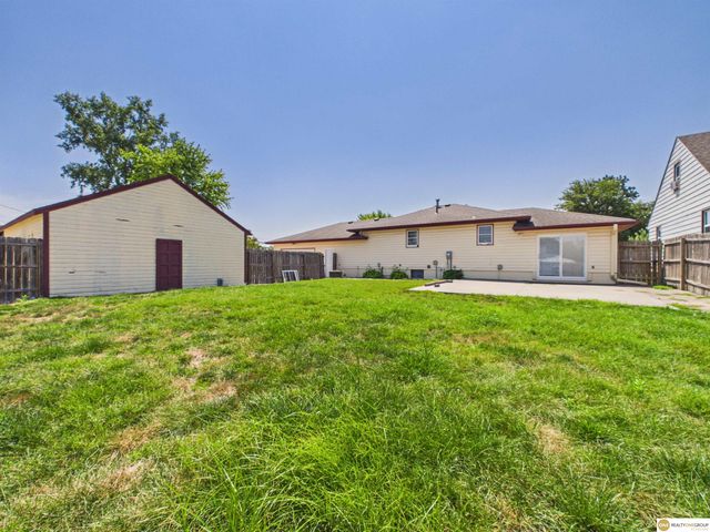 1640 E 1st Street, Fremont, NE 68025