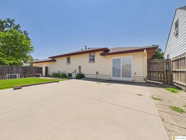 1640 E 1st Street, Fremont, NE 68025