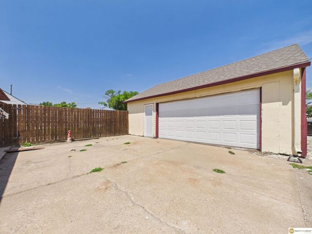 1640 E 1st Street, Fremont, NE 68025