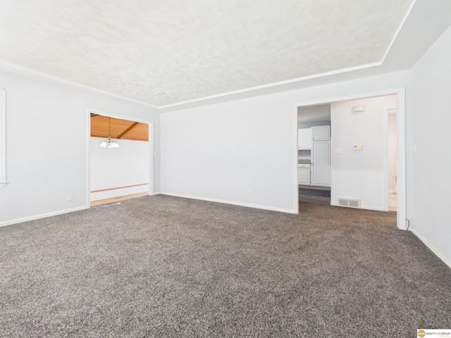 1640 E 1st Street, Fremont, NE 68025