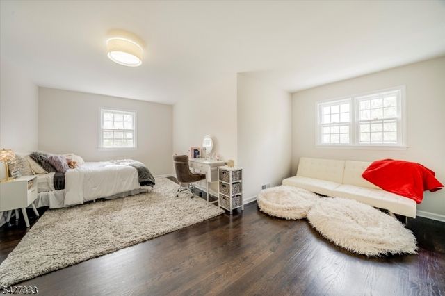 57 Mohawk Rd, Millburn Twp., NJ 07078