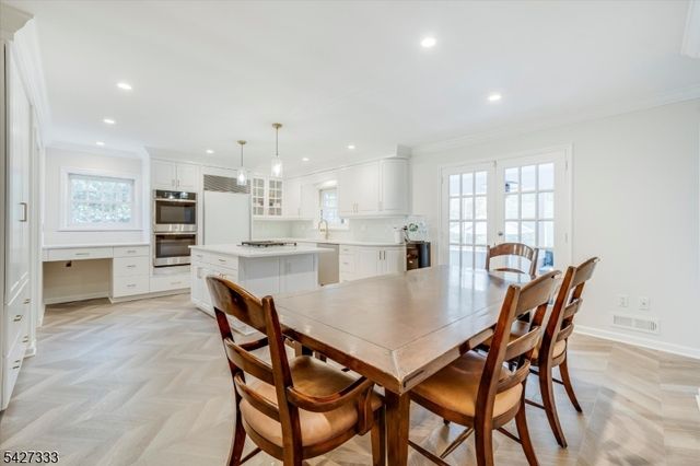 57 Mohawk Rd, Millburn Twp., NJ 07078