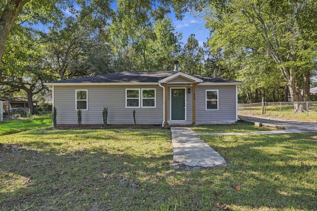 409 Sycamore St., Conway, SC 29527 — exterior