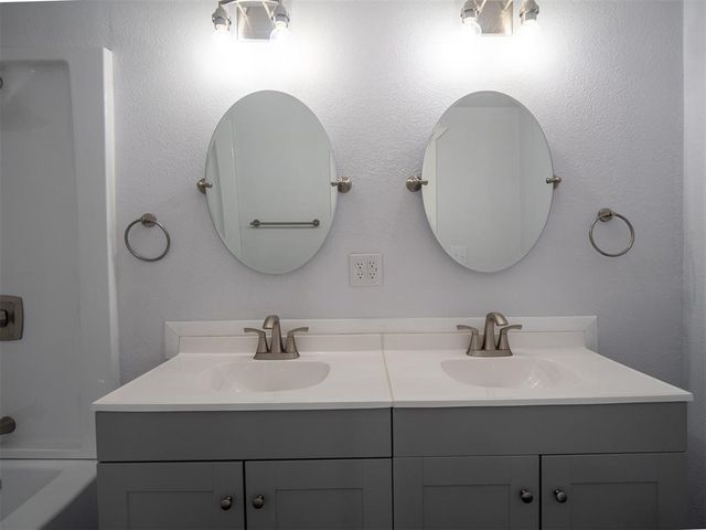 420 W Johnson Street, Norman, OK 73069