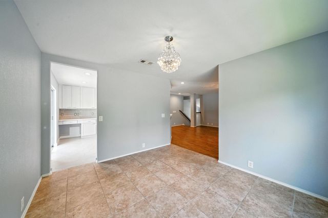 13600 Breton Ridge Street 7B, Houston, TX 77070