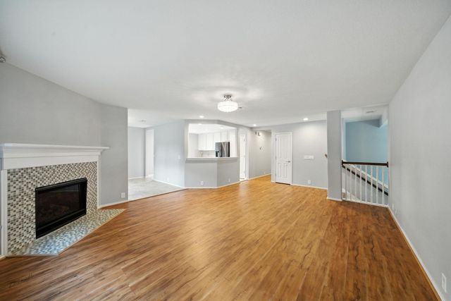 13600 Breton Ridge Street 7B, Houston, TX 77070