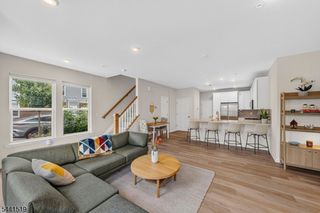 3 Sadie Cir 3101, Union Twp., NJ 07083