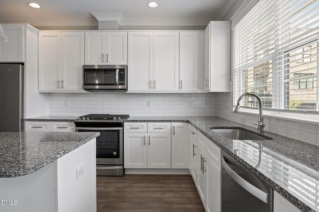 210 Asher Springs Circle, Fuquay Varina, NC 27526