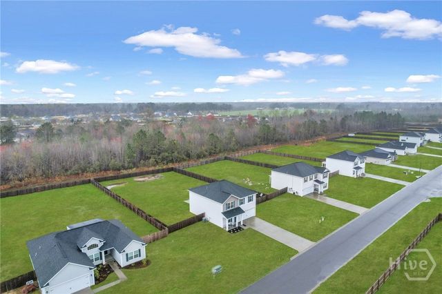 206 Summerhill Drive NE, Ludowici, GA 31316