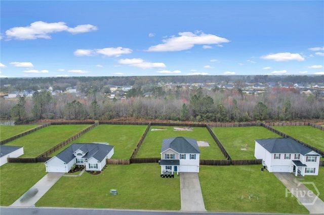 206 Summerhill Drive NE, Ludowici, GA 31316