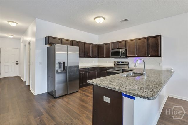 206 Summerhill Drive NE, Ludowici, GA 31316