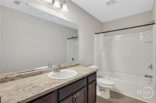 206 Summerhill Drive NE, Ludowici, GA 31316